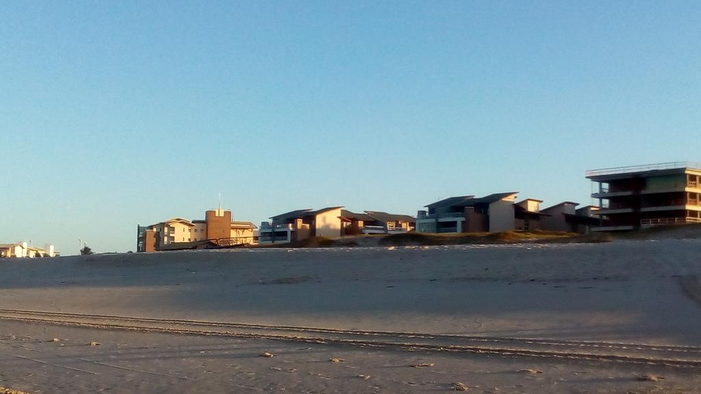 Blue Beach Apartments Акирас Экстерьер фото